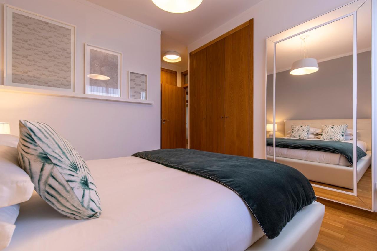 River View Apartment By Lisbon Heart ภายนอก รูปภาพ