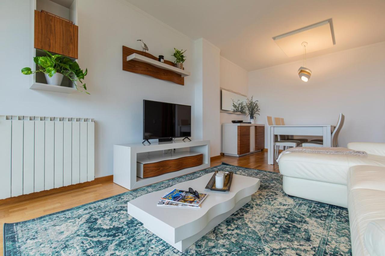 River View Apartment By Lisbon Heart ภายนอก รูปภาพ